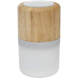De bamboe Bluetooth® 350 mAh speaker met licht is een kleine speaker met een geweldige geluidskwaliteit in combinatie met een licht dat oplicht wanneer muziek wordt afgespeeld. Biedt tot 2 uur gebruik bij maximaal volume. Bluetooth® versie 5.0 met werkbereik tot 10 meter. Geleverd in Avenue-geschenkverpakking en voorzien van Micro USB-oplaadkabel. 