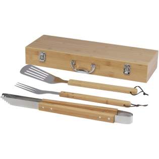 Bamboo 3-piece BBQ set with a shovel (42 x 9.5 cm), tong (46 x 2.2 cm), and fork (43 x 3.2 cm). The set is delivered in a bamboo gift box (51.5 x 18.2 x 7.2 cm). The handles and gift box are made of bamboo that is sourced and produced following sustainable standards.


