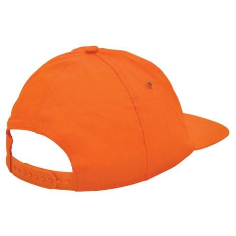 The promo cap is the perfect giveaway at big promotional events. Only five panels, so the front is very suitable for large imprints. With a plastic adjuster.