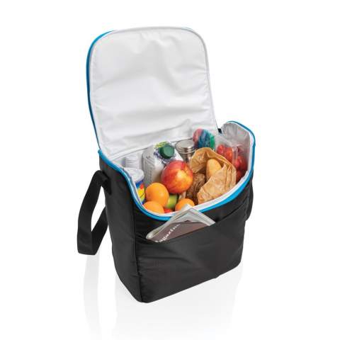 This medium outdoor cooler bag is just what you need to get anywhere while keeping your food and drinks nice and cold. Its wide-mouth opening makes for easy loading and access to your food and drinks. Its compact, cubed body means ultimate portability. Sturdy handles for easy carrying and an external front pocket to put all your essentials. Fits up to 20 cans. Exterior ribstop and tarpaulin, interior 100% PEVA.