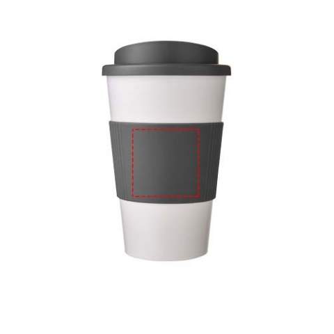Double-wall insulated tumbler with twist-on lid and silicone grip. Volume capacity is 350 ml. Mix and match colours to create your perfect mug. Made in the UK. Packed in a home-compostable bag.